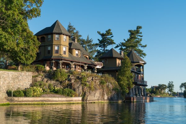 Castles & grand cottages A7R II 01459