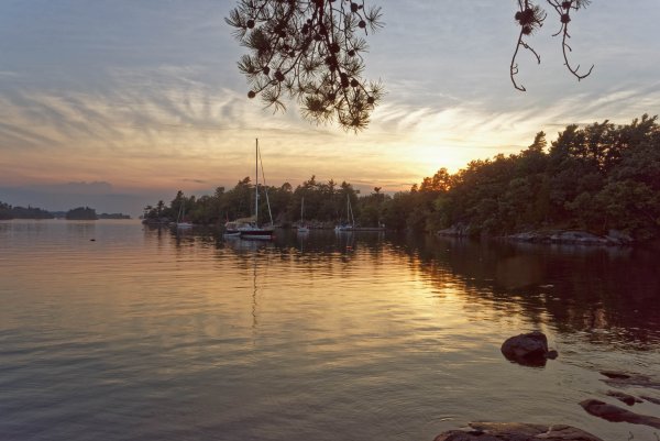 Favorites DSC04623 DxO 833119 Cocktail hour