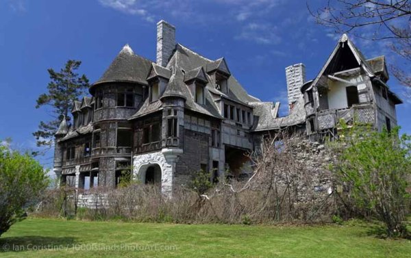 Castles & grand cottages WWS P 66 DxO