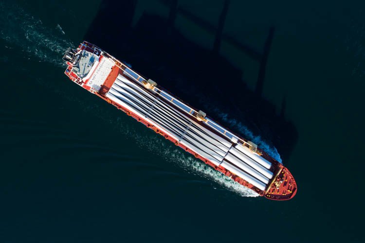 Ships IOI 0448
